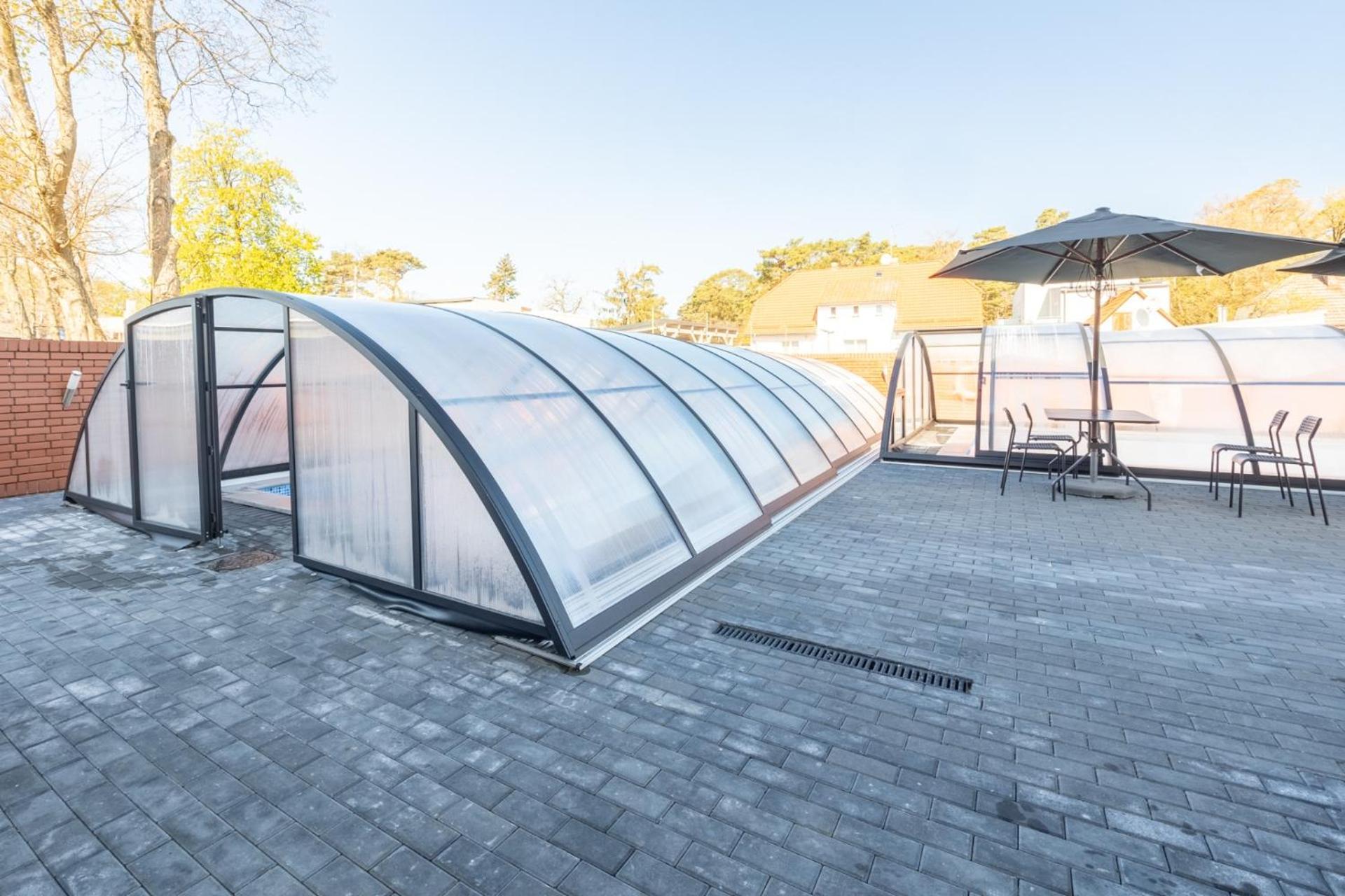 Pod Winogronem - Apartamenty Z Basenem I Wyzywieniem Pobierowo Esterno foto